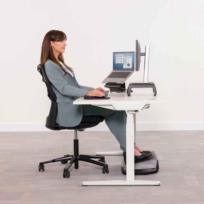 Acropaq Antiscivolo Poggiapiedi Da Scrivania Regolabile