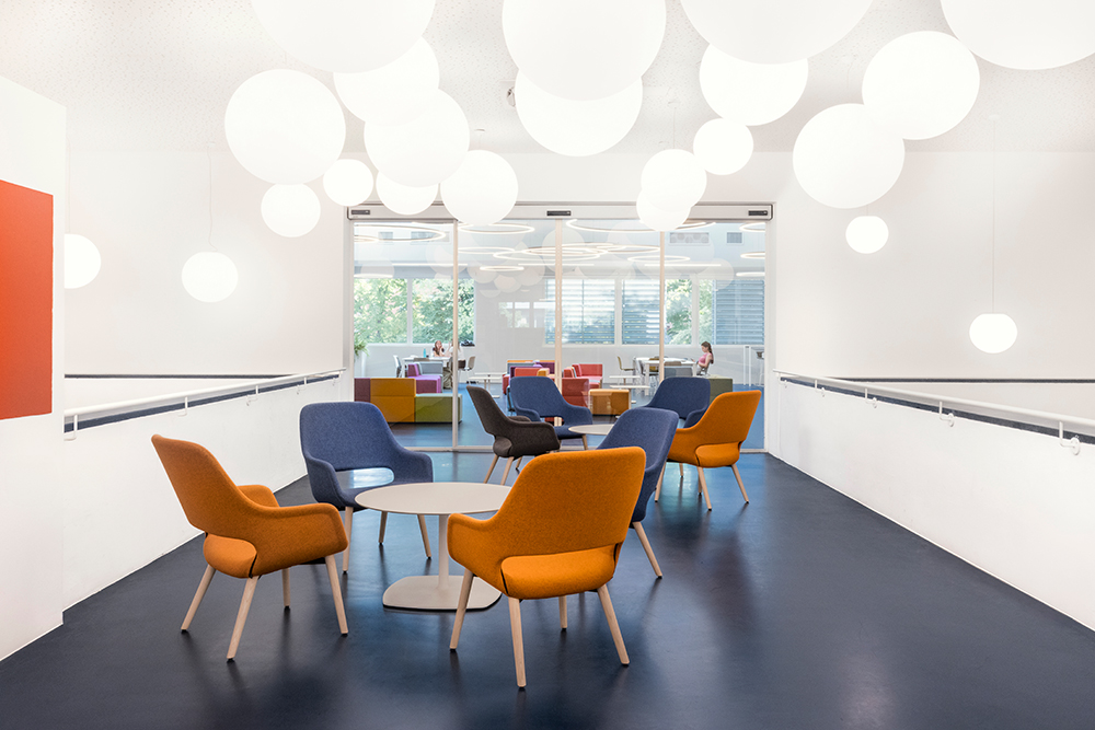Learning Space Cravino